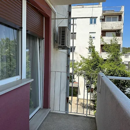 Apartment Nea